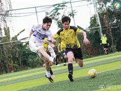 欧洲足球五大联赛同时踢吗